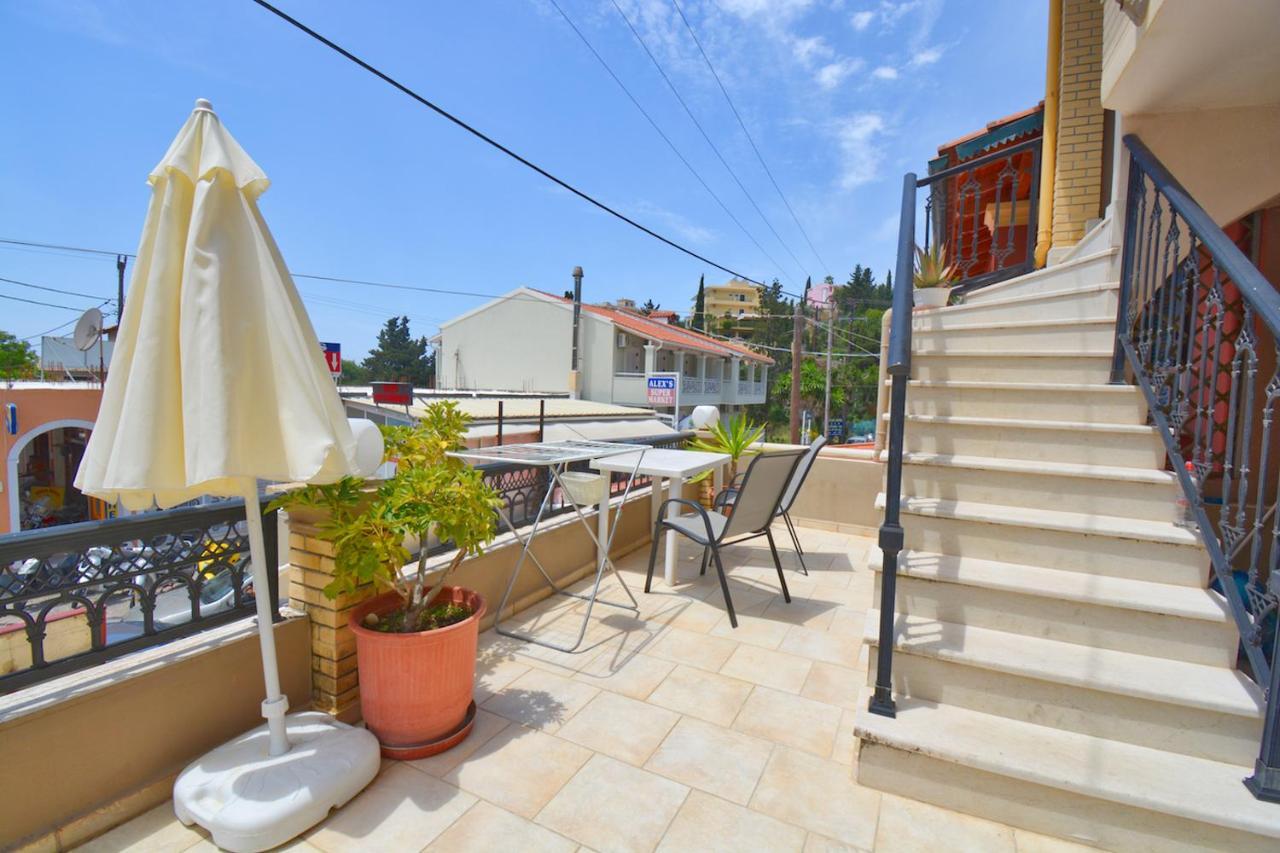 Mike'S Apartments Agios Gordios  Exterior photo